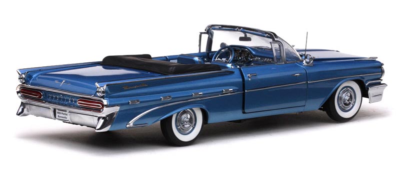 En djärv design kännetecknar 1959 Pontiac och den återförs med bravur även på modellbilarna.