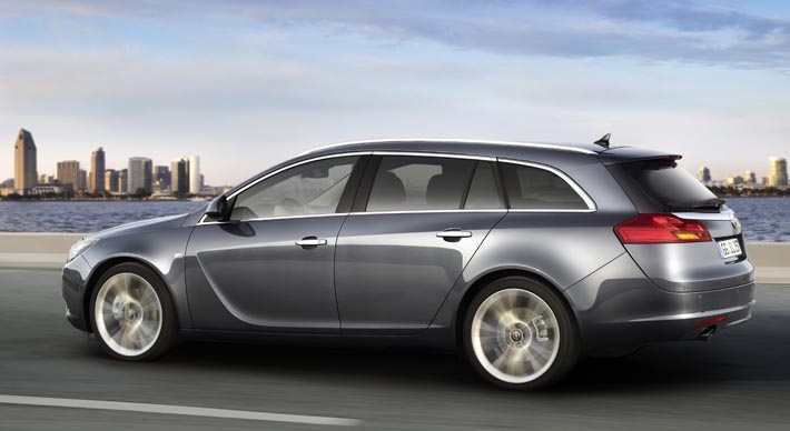 Opel Insignia Sports Tourer är en ny och påkostad modell som säkerligen har framtiden framför sig.