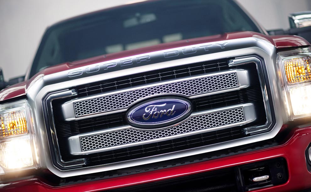 Och fronten på nya F-Series Super Duty Platinum.