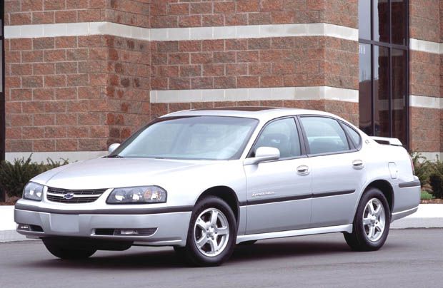 2004 Impala har ungefär jämförbara yttermått med 1957 års Chevrolet, men är betydligt rymligare, mer krocksäker och med bättre väghållning. Allt på bekostnad av skönhet och glamour!