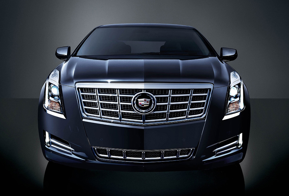 CADILLAC BEKRÄFTAR HELT NY OCH STÖRRE LYXBIL TILL 2016