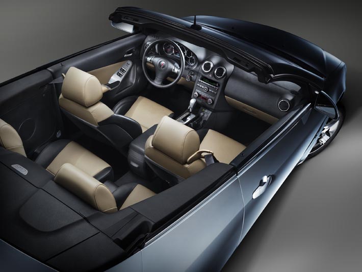 Den härliga interiören i 2009 Pontiac G6 Convertible.