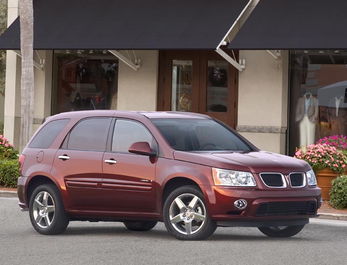 2009 Pontiac Torrent som är en mini-SUV.