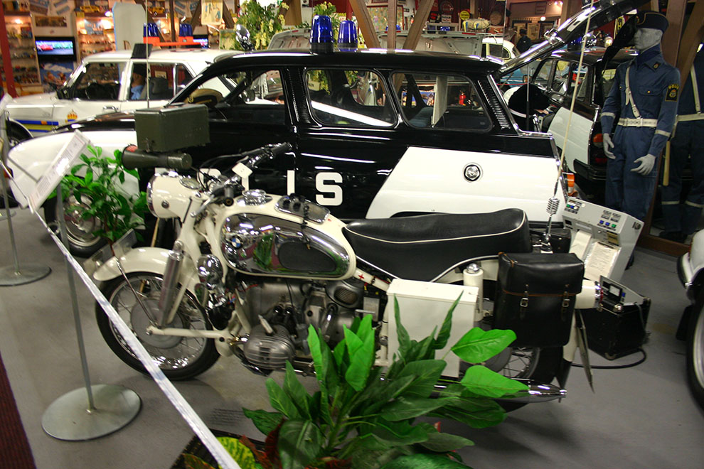 Saab 95 är nu nästan en helt bortglömd bil! Den presenterades redan 1959 och hängde med ända in på 70-talet.