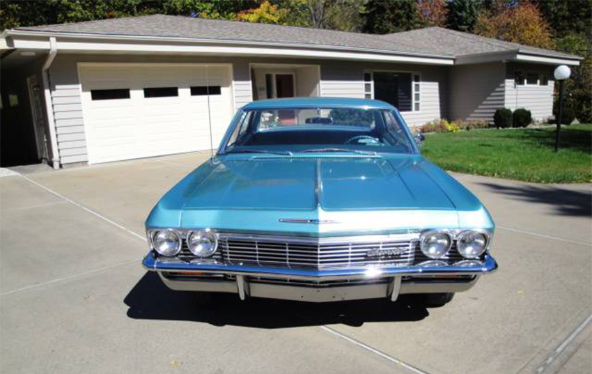 1965 Chevrolet Impala 4dr Hardtop Sedan