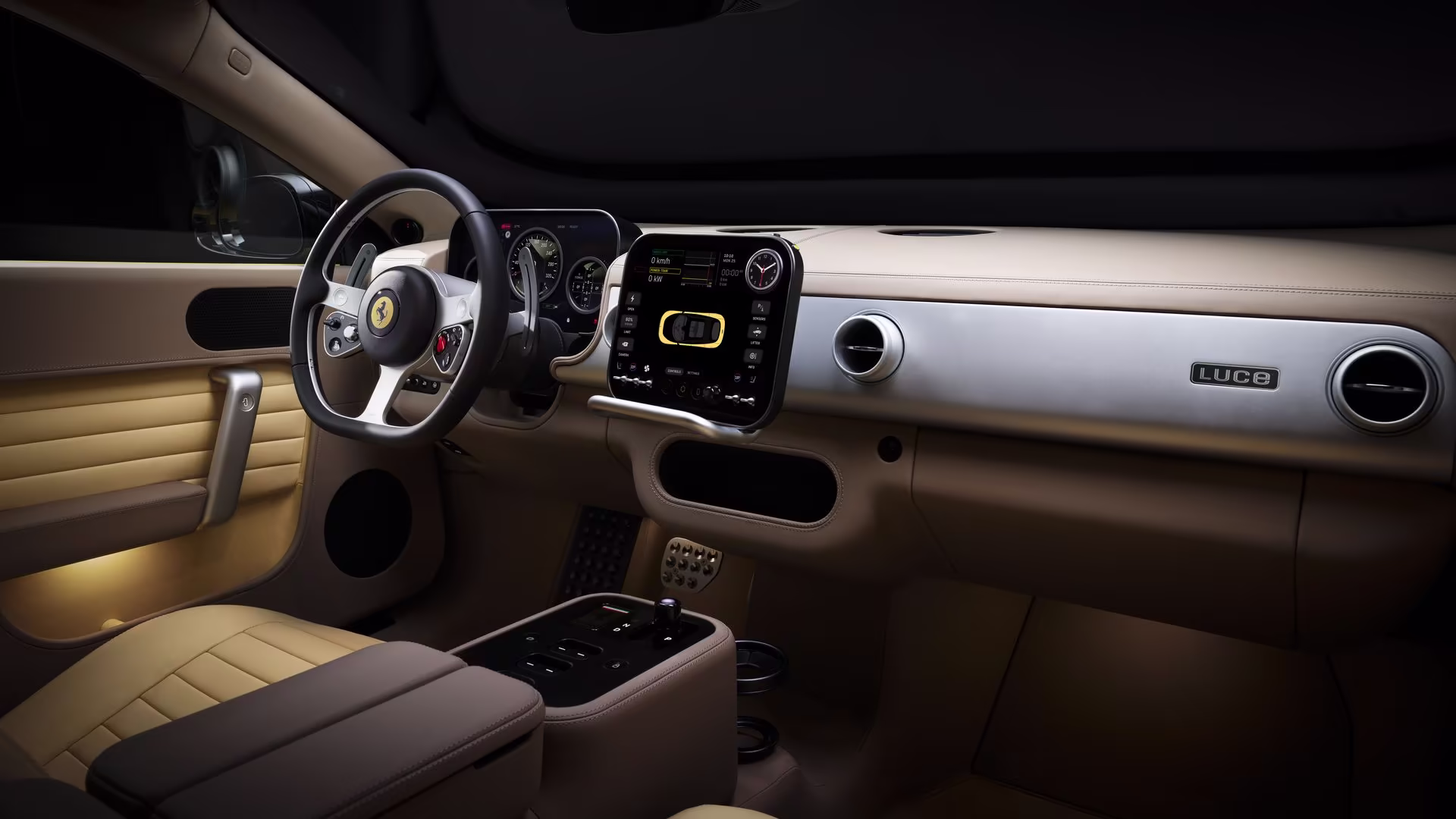 Det beige lädret och kromdetaljerna ger interiören en mer lyxig prägel än någon tidigare Ferrari.