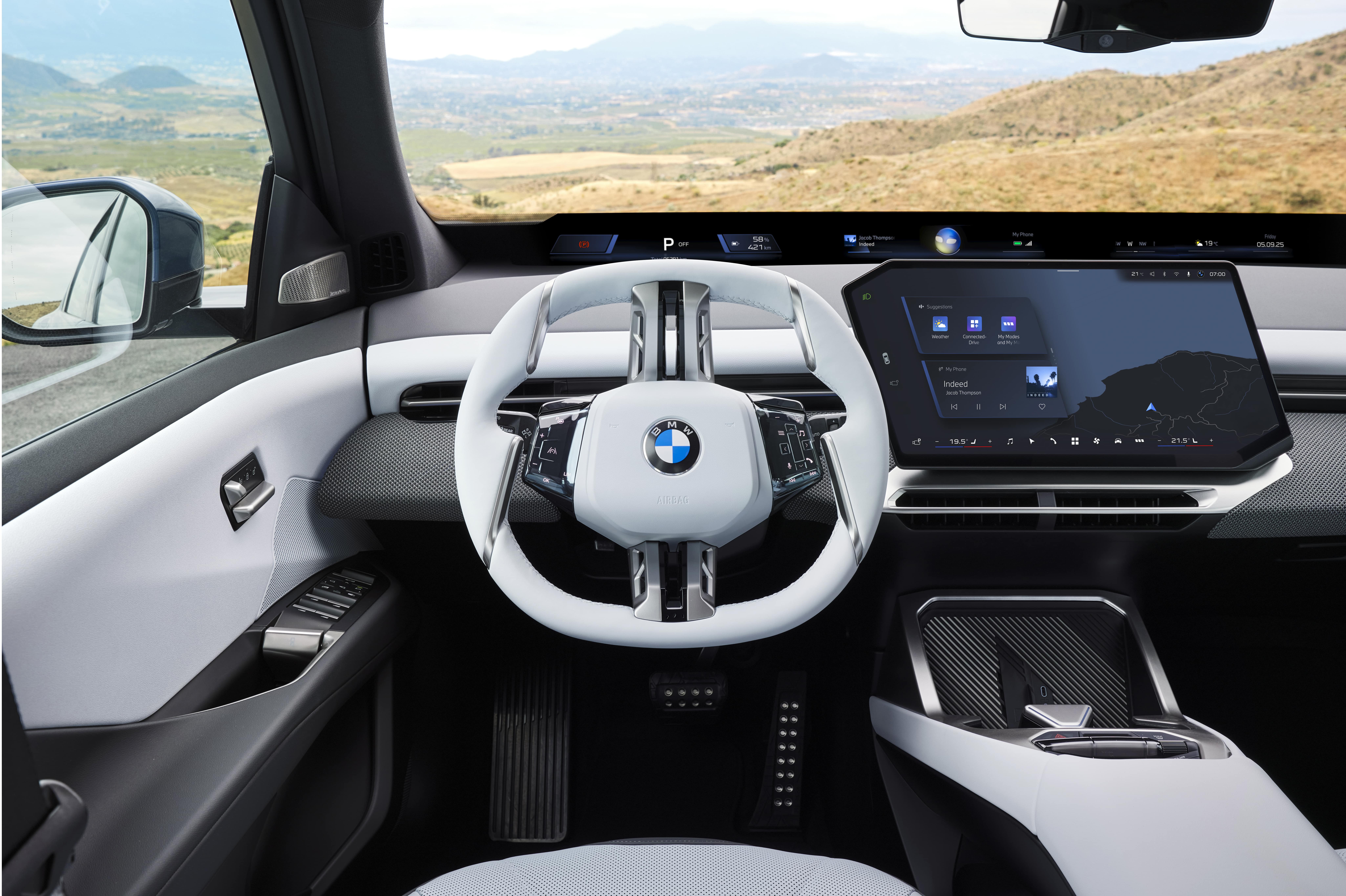 BMW:s interiör i iX3 Neue Klasse bryter mönster och visar vägen framåt: det är futuristisk minimalism när den är som bäst.