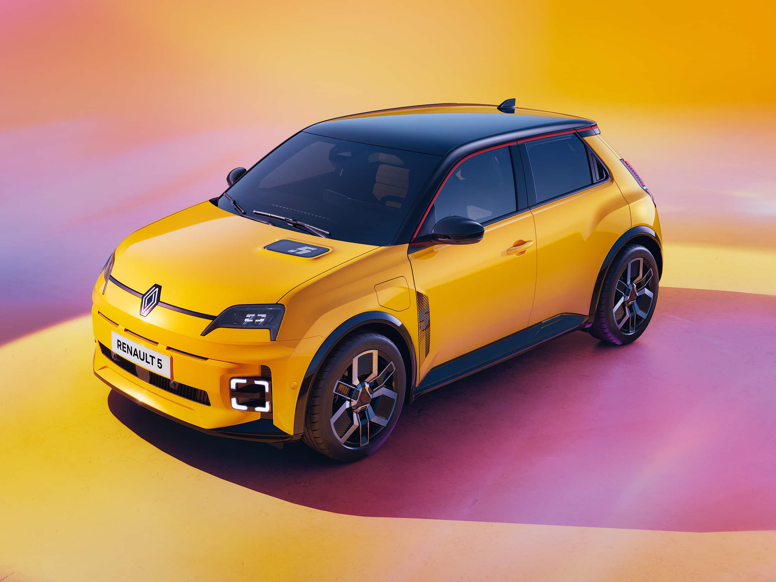 Den gula färgen understryker Renault 5 E-Tech Electrics lekfulla personlighet. Designen återskapar den ikoniska originalbilen från 80-talet.