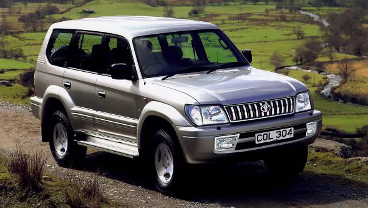 Toyota Land Cruiser har länge varit en favorit bland dem som behöver ett tåligt fordon för arbetsbruk och terrängkörning.