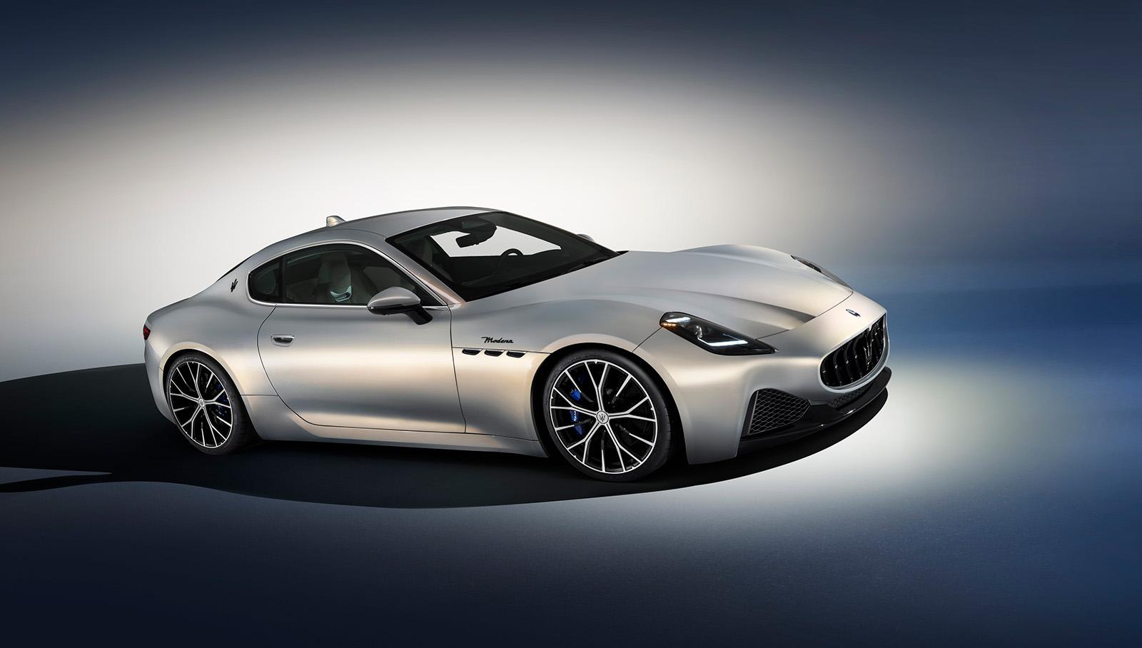 Maserati GranTurismo Folgore är en eldriven coupé som nu har fått sänkt pris då försäljningen inte levt upp till förväntningarna.