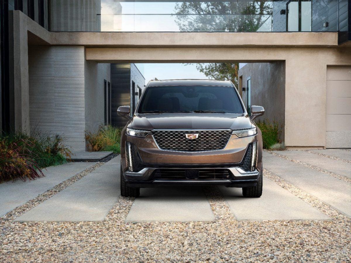 Den nuvarande generationen av Cadillac XT6, som nu gör comeback som ny modell med förbränningsmotor.