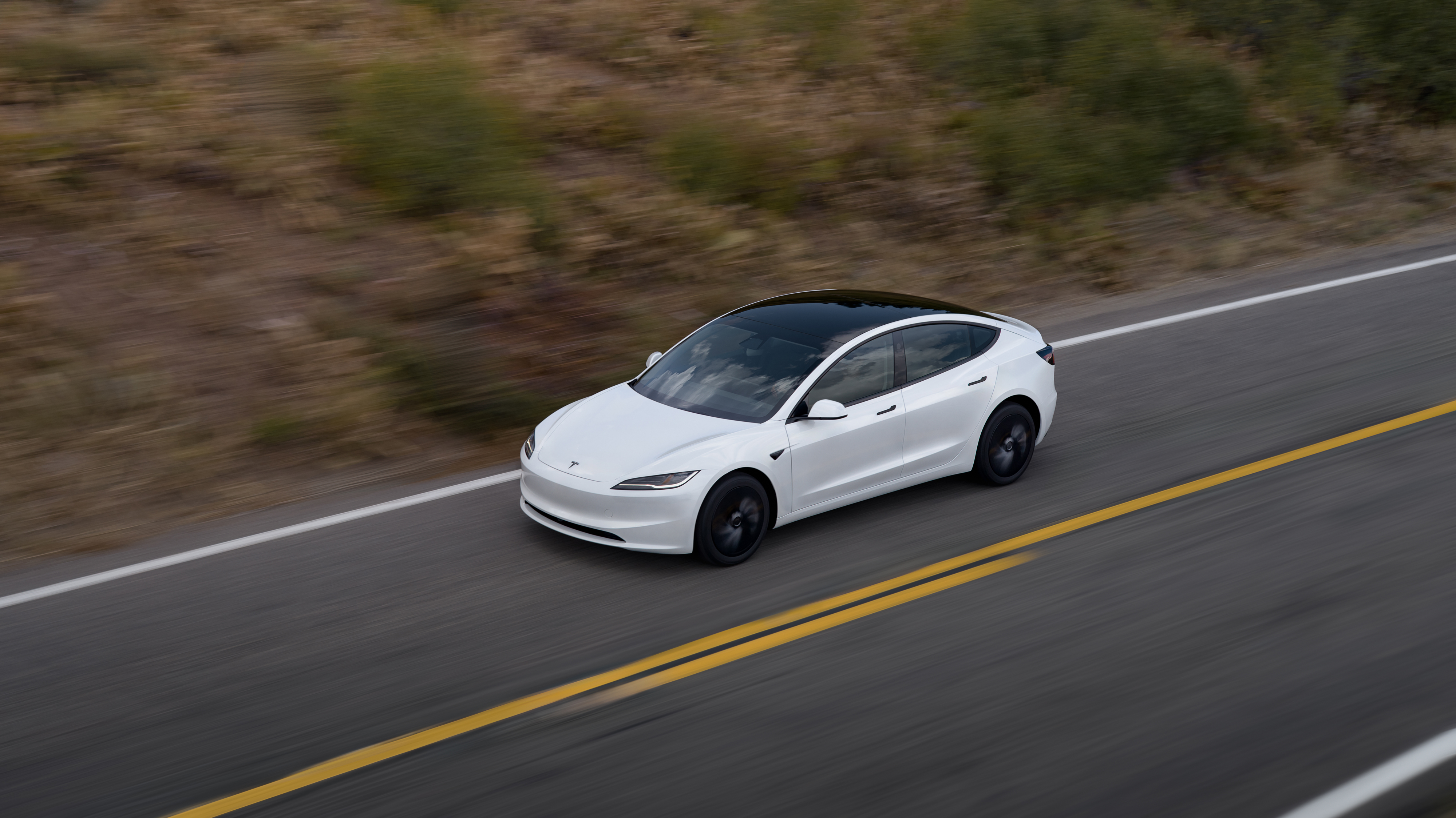 Tesla Model 3, här i en nyare årsmodell, har vuxit på begagnatmarknaden och är ett populärt alternativ för den som söker en elbil.