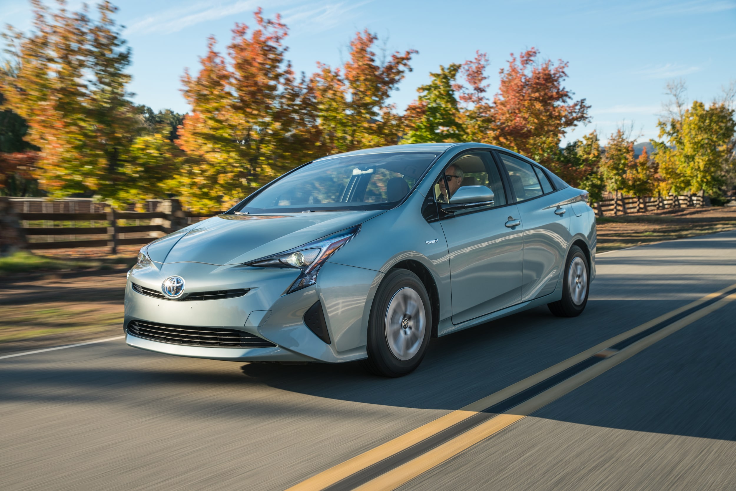 Toyota Prius+ är en bortglömd ekonomivinnare som erbjuder sju sittplatser i ett kompakt och bränslesnålt paket.