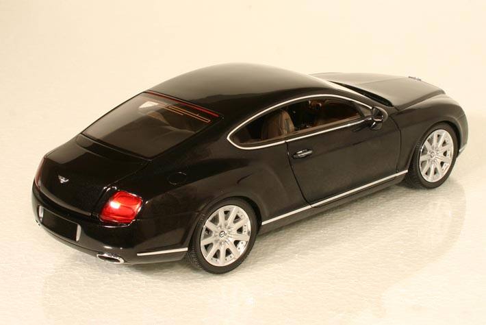 Bentley Continental GT utstrålar klass och pondus