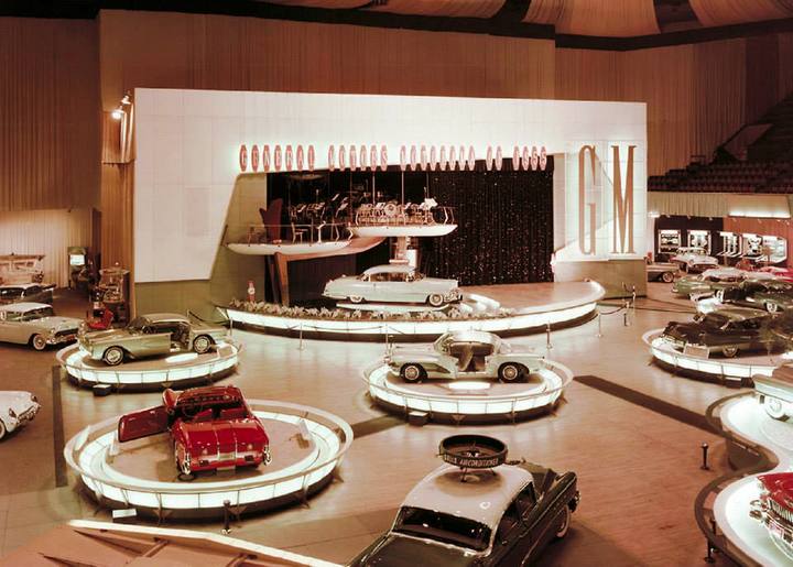 Futuristiskt och elegant på 1955 Motorama.