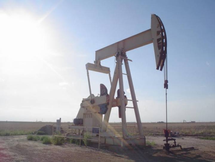 Tidig oljepump i Texas, USA.