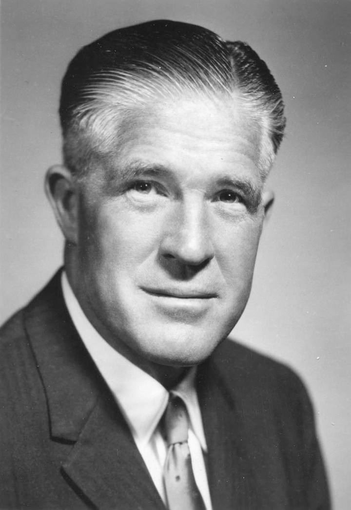 George W. Romney föddes den 8 juli 1907.