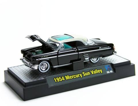 En härlig 1954 Mercury Monterey Sun Valley i skala 1/64 från MP MACHINES