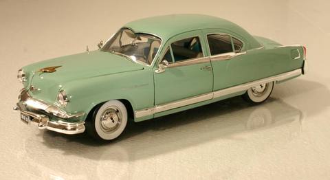 1953 Kaiser Manhattan — en bil i tre versioner från Highway 61