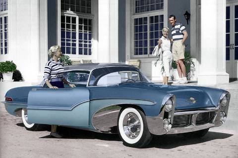 MOTORAMA BLEV EN AV HISTORIENS MEST GLAMOURÖSA BILÄVENTYR