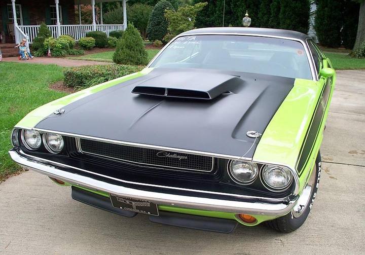 MUSKELBRÖDER FRÅN MOPAR: BARRACUDA & CHALLENGER