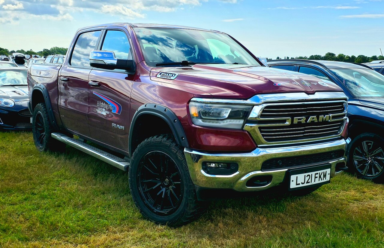 Hemi 5,7 V8 i en Ram 1500. Foto: Calreyn88, Wikimedia Commons (CC BY-SA 4.0)