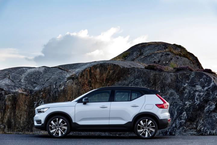 Volvo XC40 Recharge – ett av de tryggaste elbilsköpen på begagnatmarknaden.