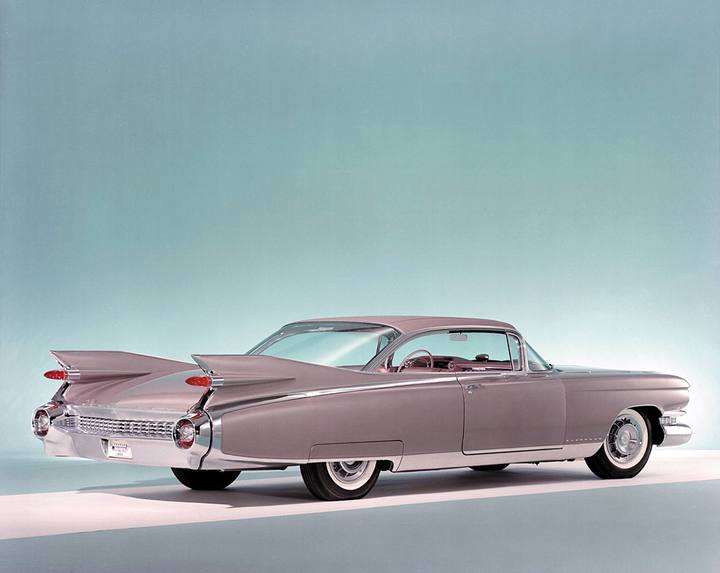 Den ikoniska bakdelen på en Cadillac Eldorado från 1959. Fenorna var som störst detta år och är en symbol för amerikansk bildesign.