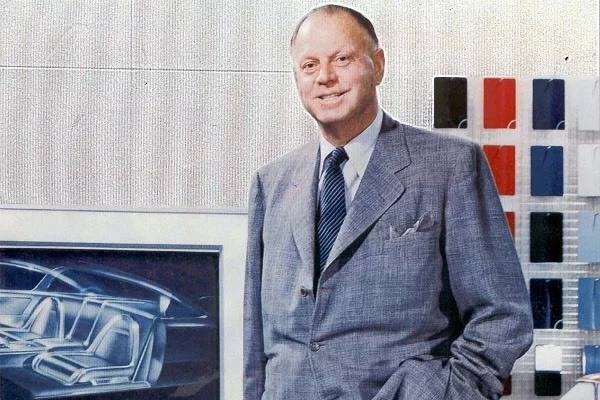 Harley Earl var General Motors första designchef och han revolutionerade inte bara Cadillac, utan hela bilindustrin med sin unika vision.