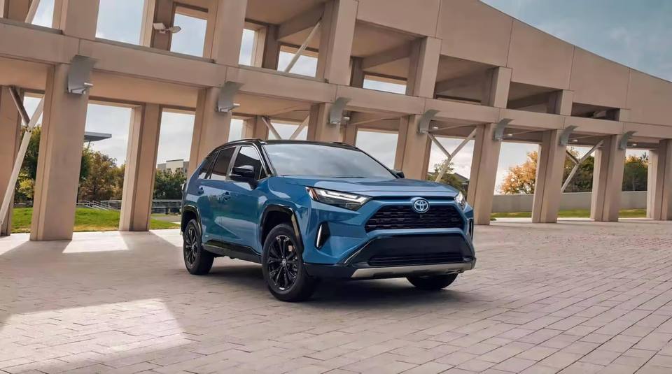 Toyota RAV4 Hybrid begagnad – fel du måste känna till