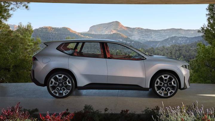 Den kommande BMW X5 2027 kan liksom konceptbilen iVision Dee integrera teknik från modeller som BMW Vision Neue Klasse.