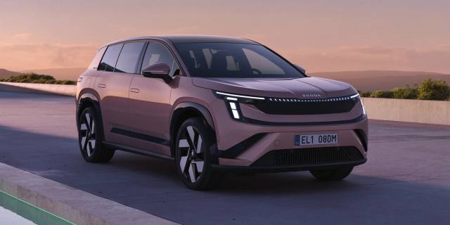 Skoda Peaq är märkets största SUV någonsin, med sju säten, lång räckvidd och ett frånpris på 654 900 kr.