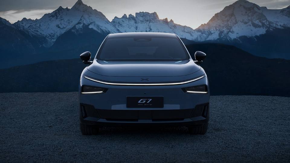 XPeng G7 – den stora familje-SUV:en som vill slå Tesla Model Y på teknik