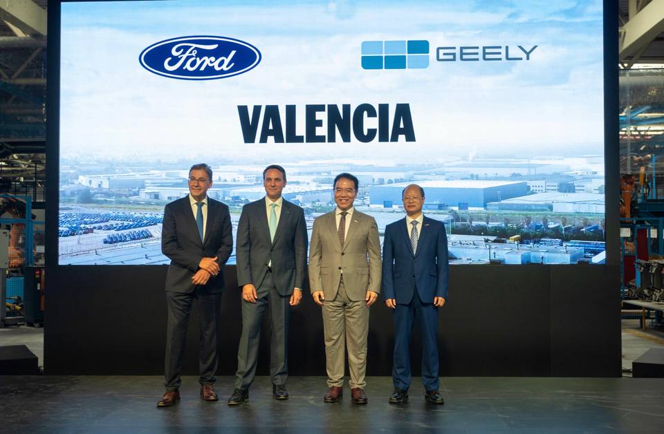 Kinesiska Geely räddar Ford – därför tvingas USA-jätten ta hjälp av Kina