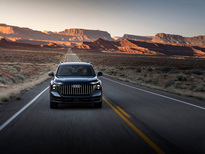 Den nya Audi Q9 kommer att vara det tyska märkets största SUV någonsin, redo att utmana amerikanska bjässar.