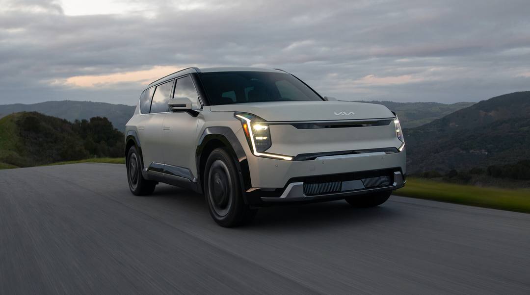 Kia EV9 – sju säten, eldrift och plats för hela familjen