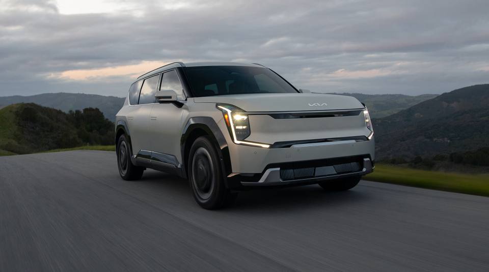 Kia EV9 – sju säten, eldrift och plats för hela familjen