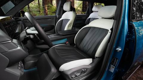 Kia EV9 – sju säten, eldrift och plats för hela familjen